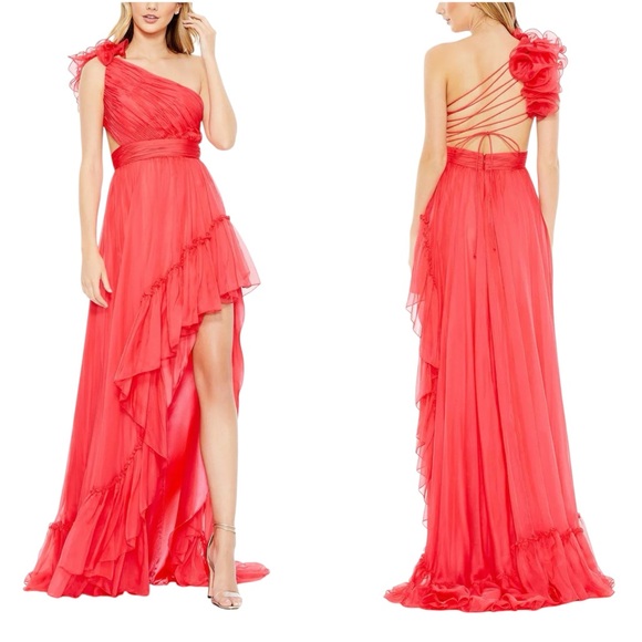 Mac Duggal Ruffled One Shoulder Asymmetrical GownSize 4